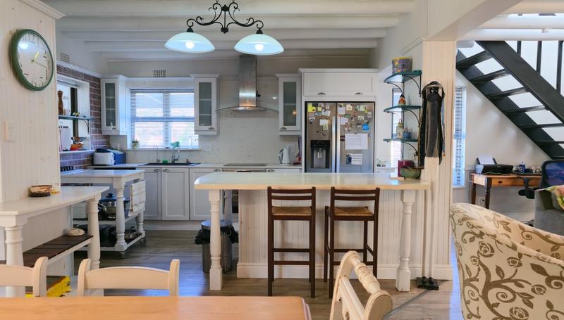 6 Bedroom Property for Sale in Fish Hoek Western Cape